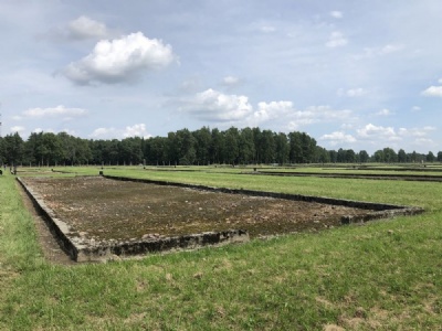 Auschwitz II – BirkenauKanada