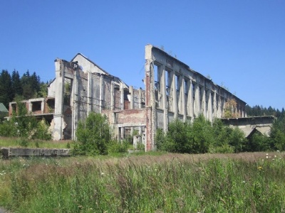 Anlage RieseLudwikowice Klodzkie: Industriruin vid Glocke