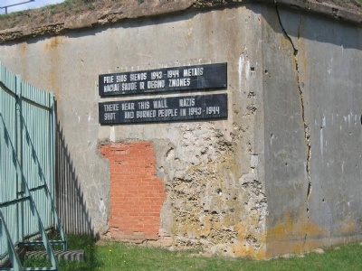 Kaunas – Fort IXHär mördade nazisterna judar under 1943 och 1944