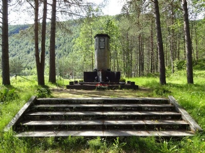 BeisfjordSoviet memorial monument