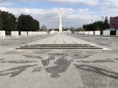 Rom – Foro ItalicoEsplanaden mellan huvudentrén och Olympiastadion