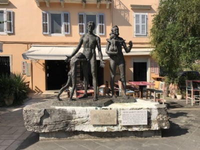 KorfuMinnesmonument - Korfu stad