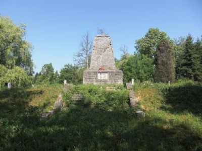 Stara GradiskaNeglected memorial monument