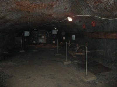 Anlage RieseOsowka, exhibition inside the tunnel