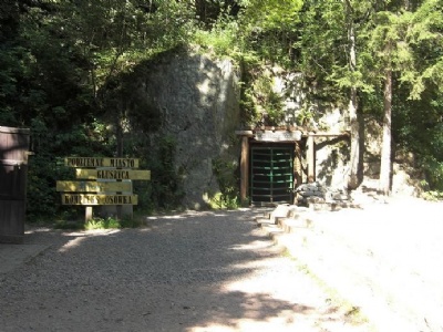 Anlage RieseOsowka, tunnel entrance