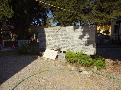 Kos - LinopotisMemorial monument at the cemetery