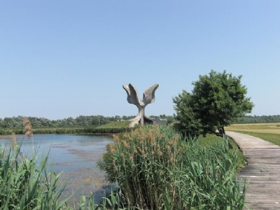 JasenovacStoneflower memorial monument