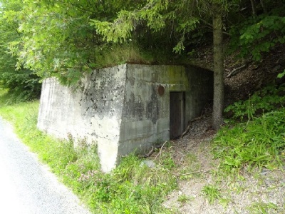 FaettenfjordTrolig vaktbunker vid vägen som ledde till Tirpitz ankringsplats