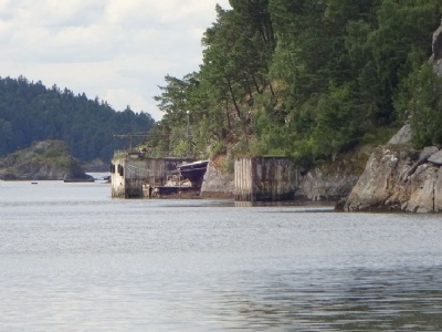 FaettenfjordTirpitz berth with it's two preserved caissons