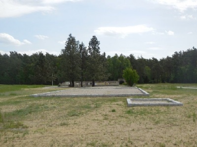 Chelmno (Kulmhof)Mass graves, forest camp