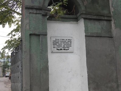 Odessa gettoMinnesplakat på platsen i det f.d. gettot varifrån gettots judar deporterades vidare