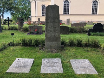 VikebottenFurugård's family grave at Sillbodal's cemetery, Årjäng