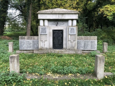 Czestochowa – Jewish CemeteryMassgrav