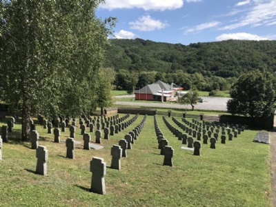 Dukla PassTysk krigskyrkogård, Hunkovce