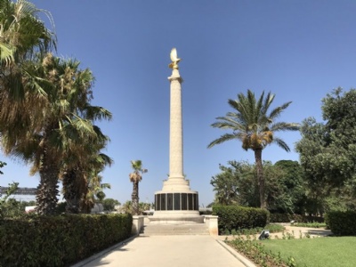 MaltaValetta: Monument dedicated to British Commonwealth's Air forces