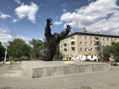 StalingradMonument tillägnat Sovjetunionens hjälte Mikhail Panikakha