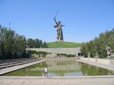 StalingradMotherland Call Statue: Mamayev Kurgan