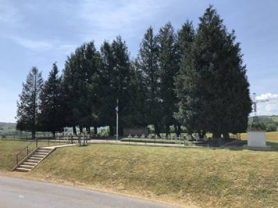 Villy-La FertéFrench War Cemetery, Villy-La Ferté