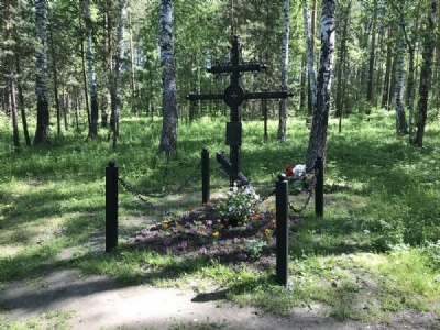 EkaterinburgPorosyonkov Log. The grave where Alexej and Maria were found