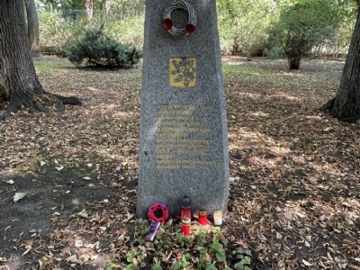 Prague - Karel BoromejskyAnthropoid monument, Dablice Cemetery