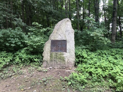 PiaskiMemorial monument