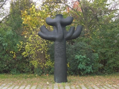 MilbertshofenMemorial monument