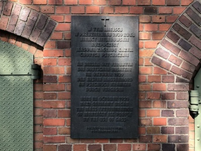 Posen – Fort VIIMemorial tablet at the Gas Chamber