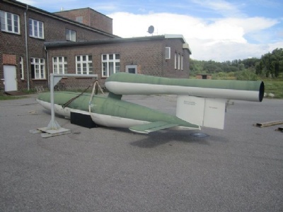 PeenemündeVingklippt replica av en V1 raket