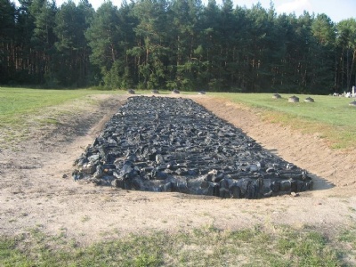 Treblinka IISymbolic cremation pyres