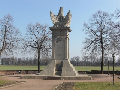 Torgau ElbeMemorial monument