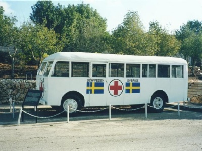 Yad VashemEn av de vita bussarna som evakuerade fångar från koncentrationsläger till Sverige