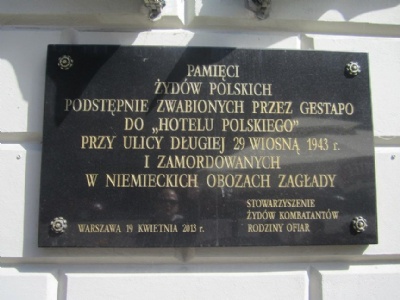 Warsaw – Polski HotelMemorial tablet