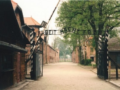 Auschwitz I – StammlagerAuschwitz I – Stammlager: Camp entrance