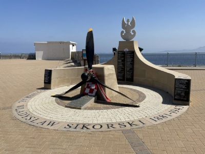 GibraltarSikorski memorial, Europa Point
