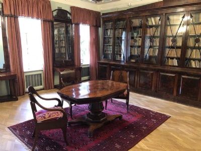 Gorki LeninskiyeLenins bibliotek i herrgården