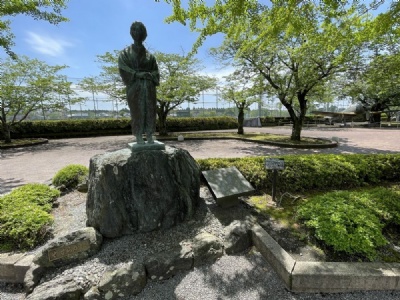 ChiranStaty föreställande Tome Torihama, Chiran Peace Museum