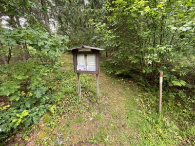 BäckeboInformationstavla vid parkeringen